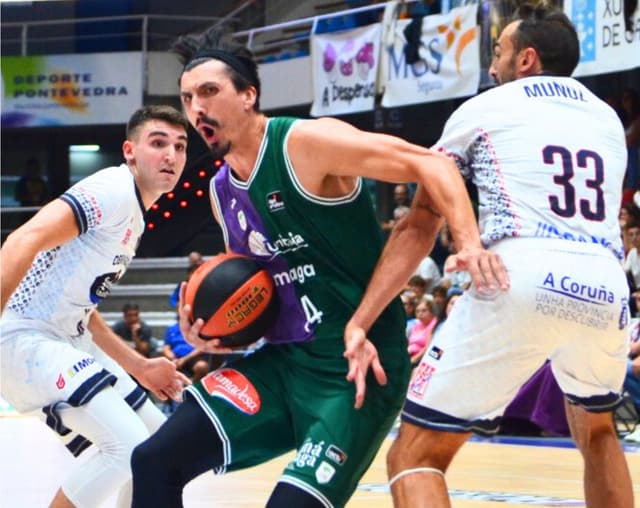 Monbus Obra-Unicaja (73-100)