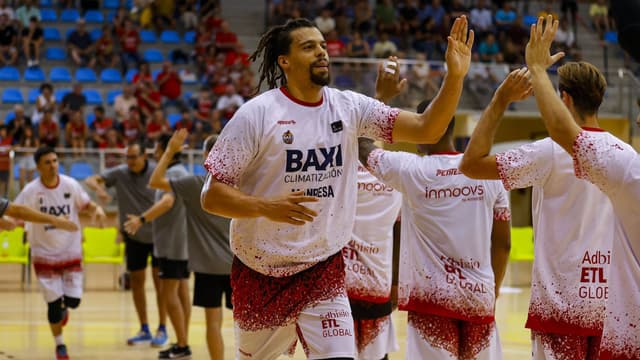 Jonas Zohore se queda en Manresa