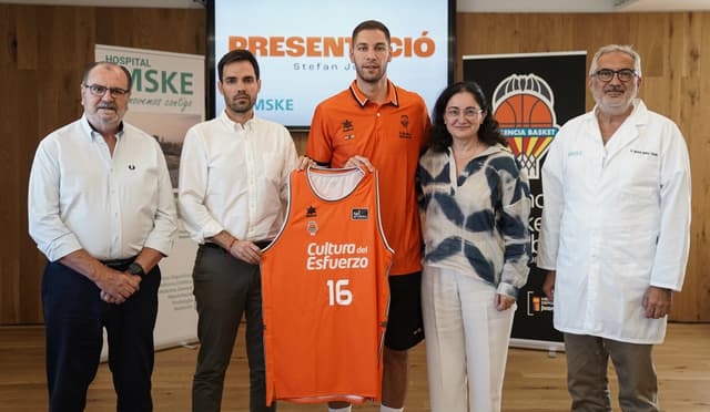 Stefan Jovic, presentado