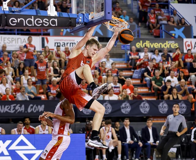 BAXI Manresa 81 - Casademont Zgz 75