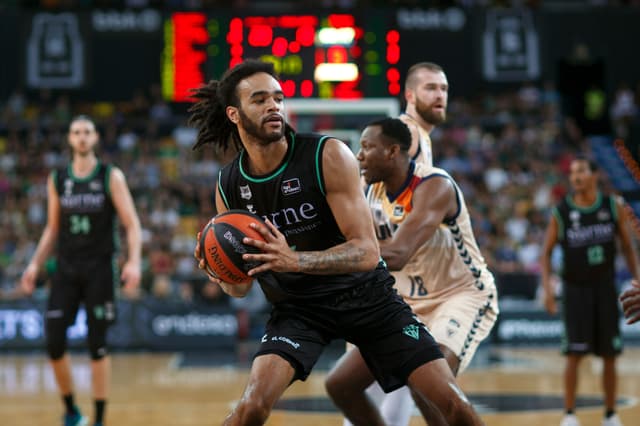 Surne BB-UCAM Murcia (77-68)