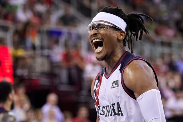 El estreno meteórico de Moneke