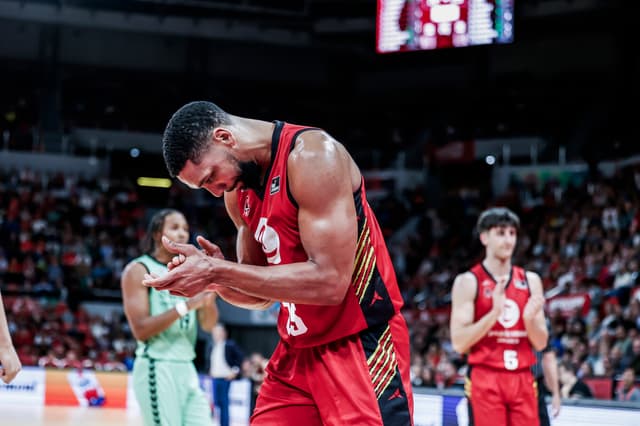 Casademont Zgz 77 - Surne BB 63