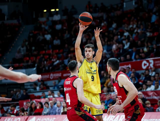 Brussino sufre esguince de tobillo