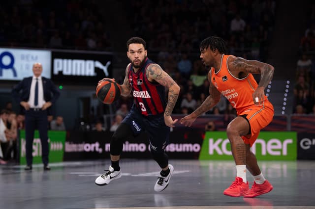 Chris Chiozza, esguince de rodilla