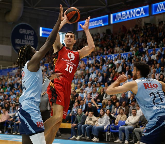 Kravic, mil puntos acb