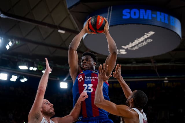 James Nnaji, operado con éxito