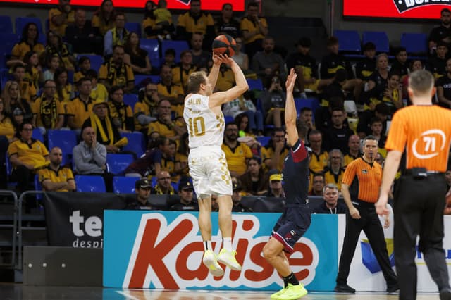 Sasu Salin, tricentenario acb