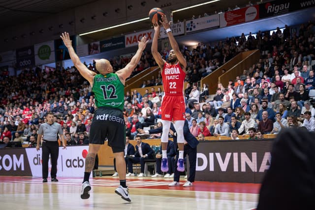 Markel Brown deja el B. Girona