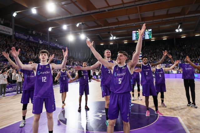 Zunder Palencia-Surne BB (78-72)