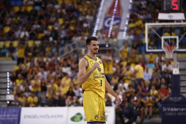 Nico Brussino, suma 200 partidos