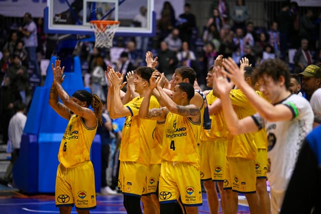 Monbus Obra-Dreamland GC (72-81)