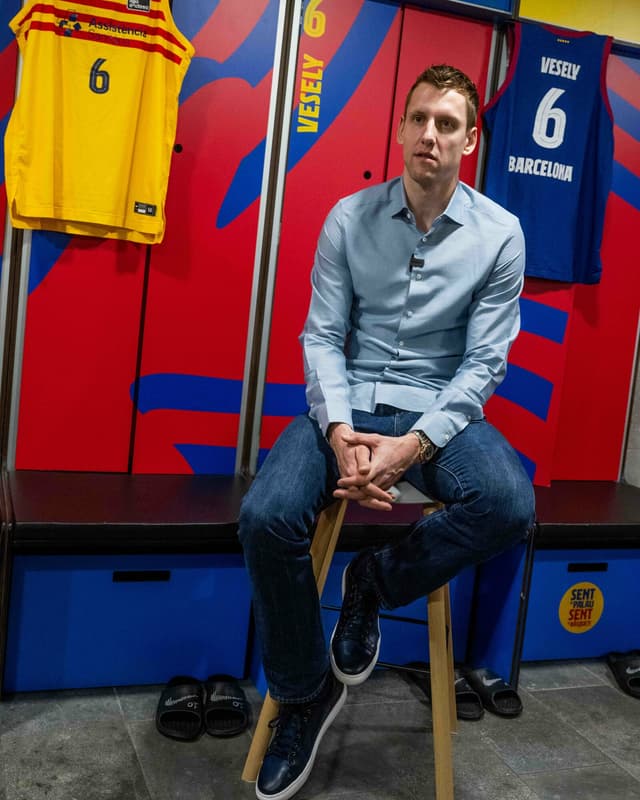 Vesely, en el Barça hasta 2026