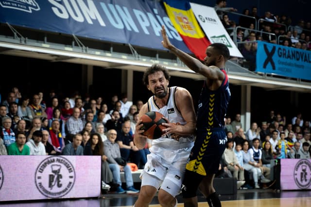 MoraBanc And.-R.Madrid (70-89)