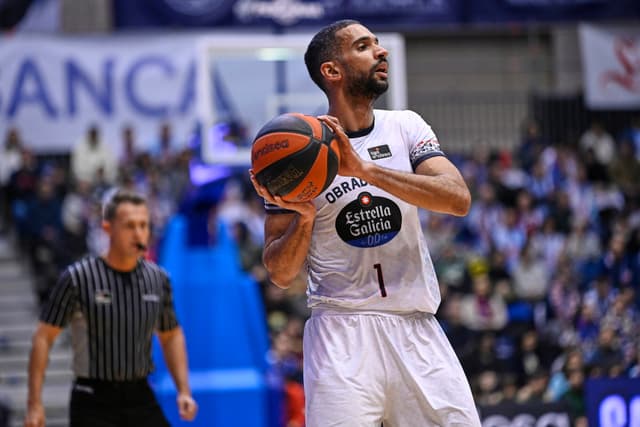 Scrubb, líder obradoirista