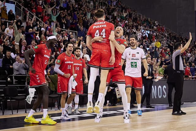 Coviran Granada 87 - Surne BB 79