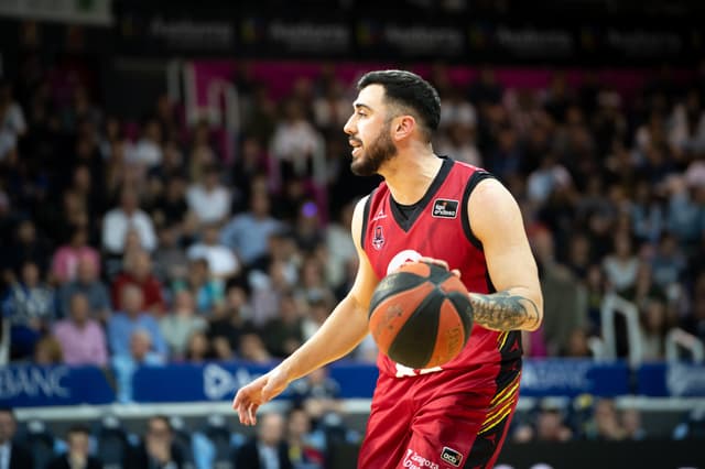 Cuevas, cedido al Longevida SPB