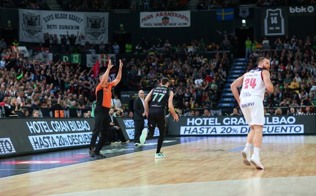 Surne BB-Baskonia (82-80)