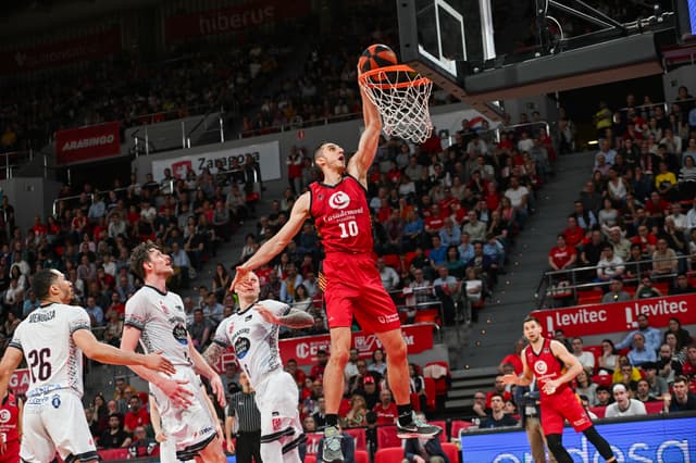 Casademont Zgz 98 - Monbus Obra 79