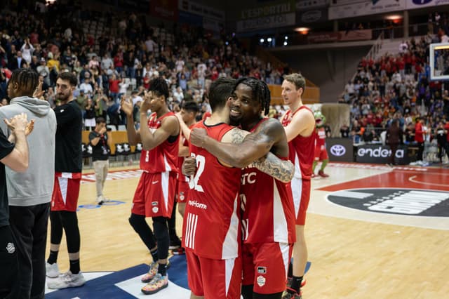 Bàsquet Girona-Surne BB (81-68)