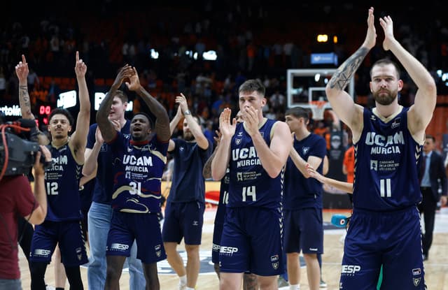 Valencia Basket-UCAM Murcia (86-96)