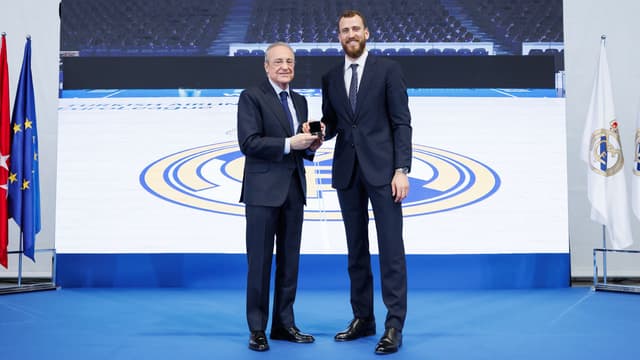 Emotivo homenaje a Sergio Rodríguez