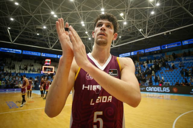 Río Breogán-Hiopos Lleida (77-81)