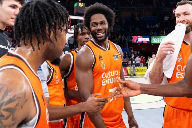 Valencia hace historia en lo coral