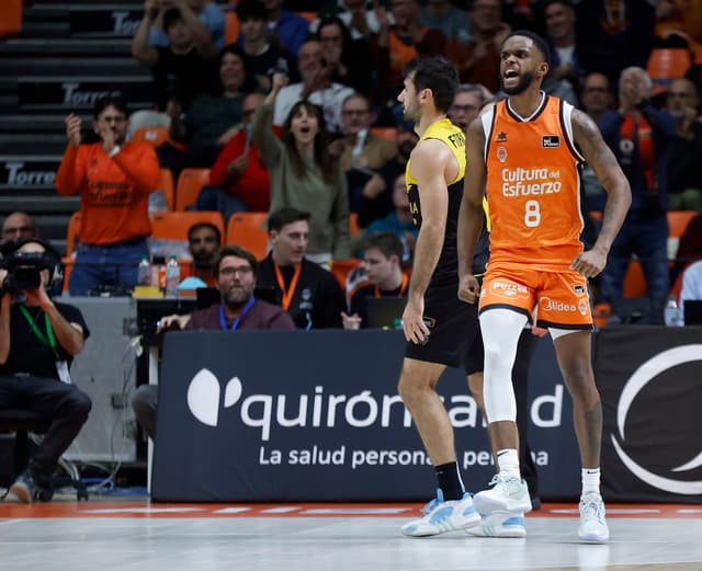 Valencia B 96 - La Laguna Tfe 81