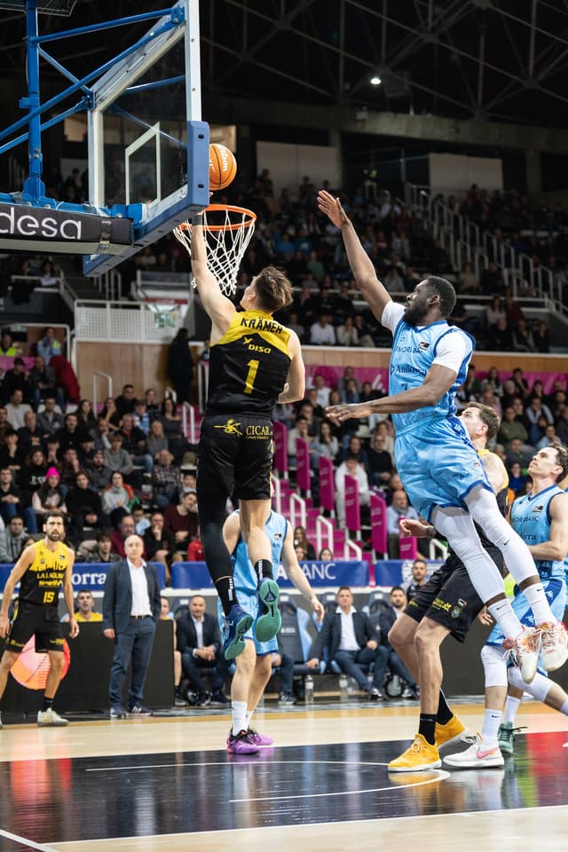 MoraBanc And-La Laguna Tnf (83-92)