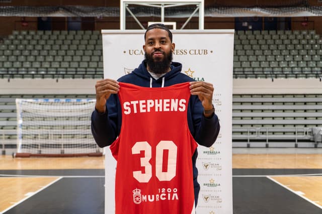 DJ Stephens, presentado en Murcia