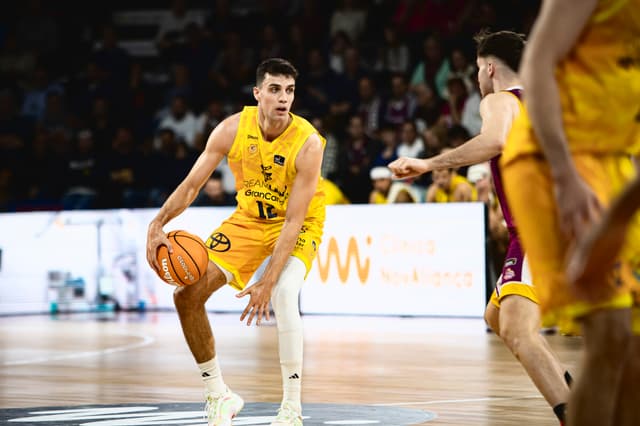 Grave lesión de Carlos Alocén