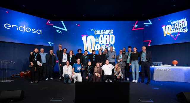 Colgados del Aro by Endesa