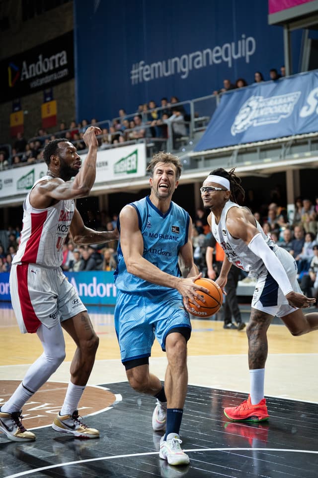 Llovet, intervenido este jueves