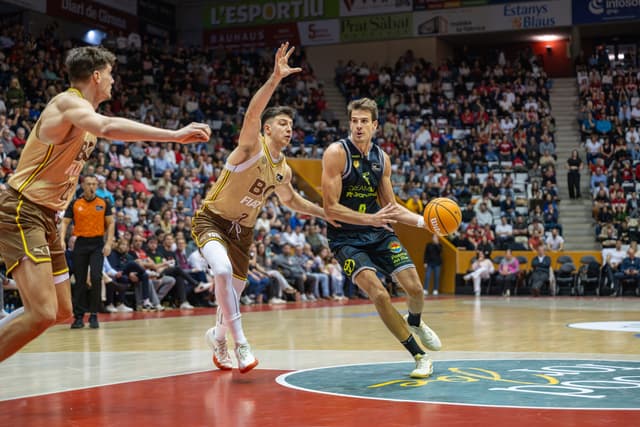 Bàsquet Girona-Dreamland GC (86-95)