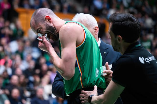 Ribas sufre una fractura de nariz