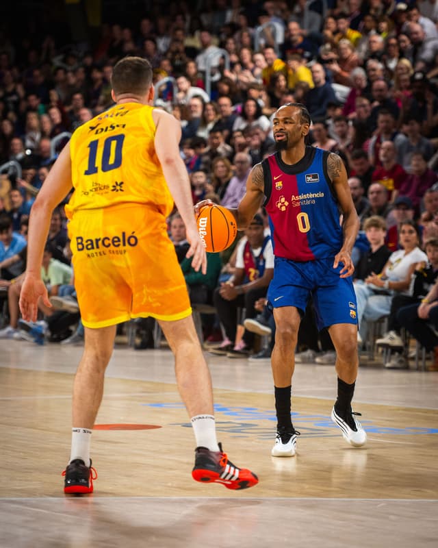 Barça 104 - Dreamland GC 90