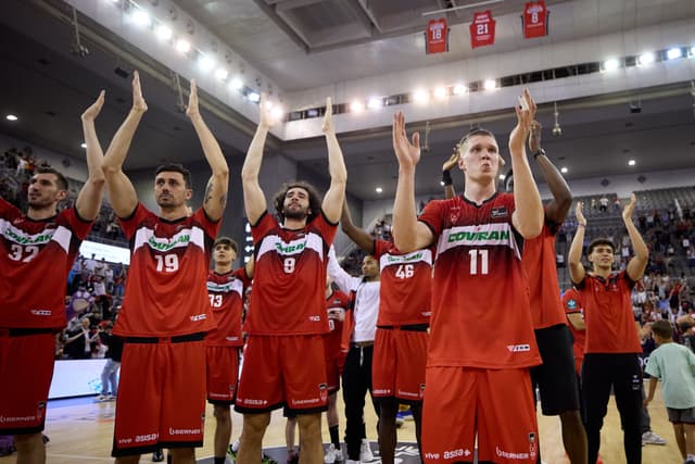 Coviran Granada-Río Breogán (91-82)