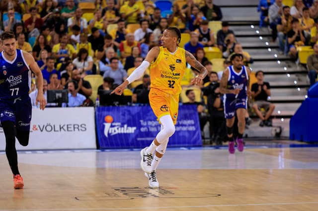 Triple salida en el Dreamland GC