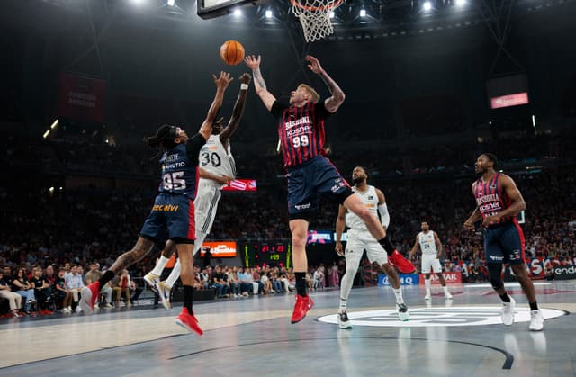 ¡¡60 puntos en un cuarto!!