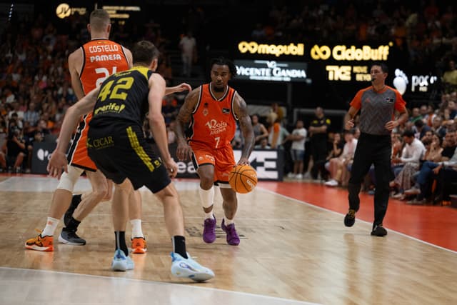 Jones quiere un ritmo alto de juego