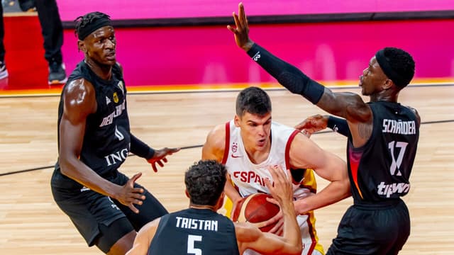 España 105 - Alemania 106