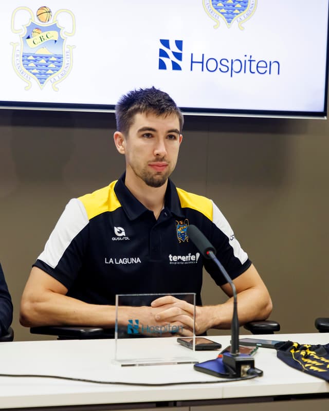 Van Beck: “Puedo encajar bien"