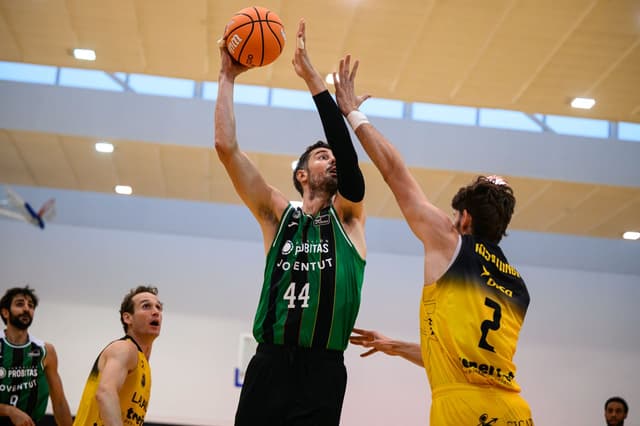 Joventut-La Laguna (65-68)