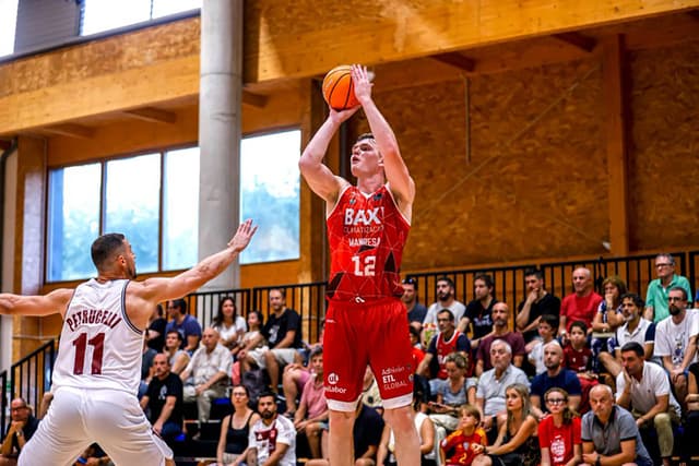 BAXI Manresa-Trapani Shark (75-93)