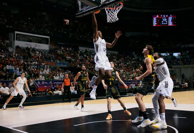 Theo Maledon, MVP de noviembre