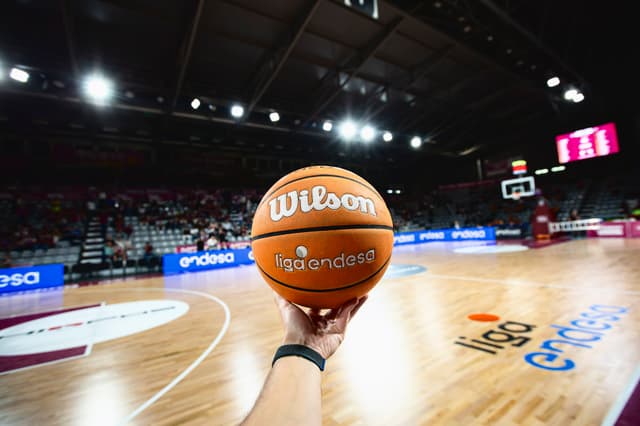 Cambio horario Dreamland-Coviran