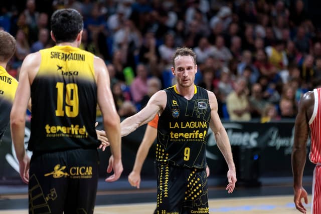 La Laguna Tfe 96 - UCAM Murcia 80