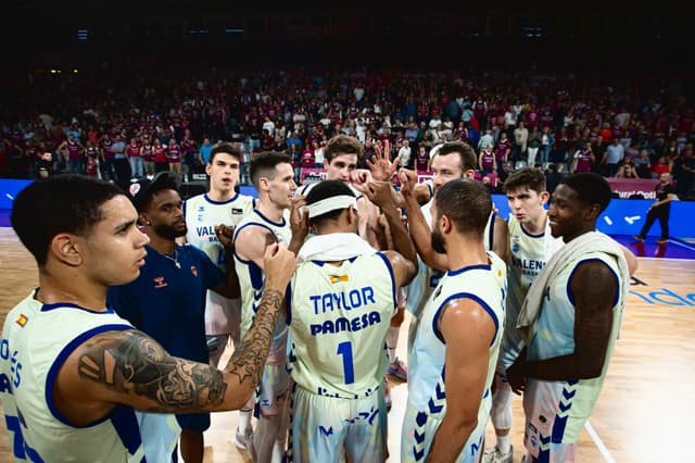 Hiopos Lleida 78 - Valencia B. 99