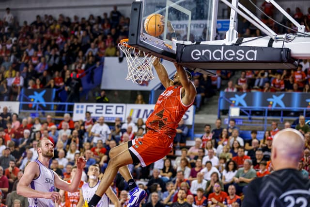 BAXI Manresa 79 - Surne BB 77